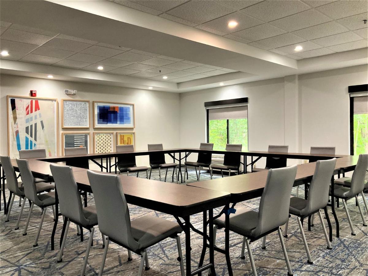 Holiday Inn Express Apex - Raleigh By Ihg Εξωτερικό φωτογραφία
