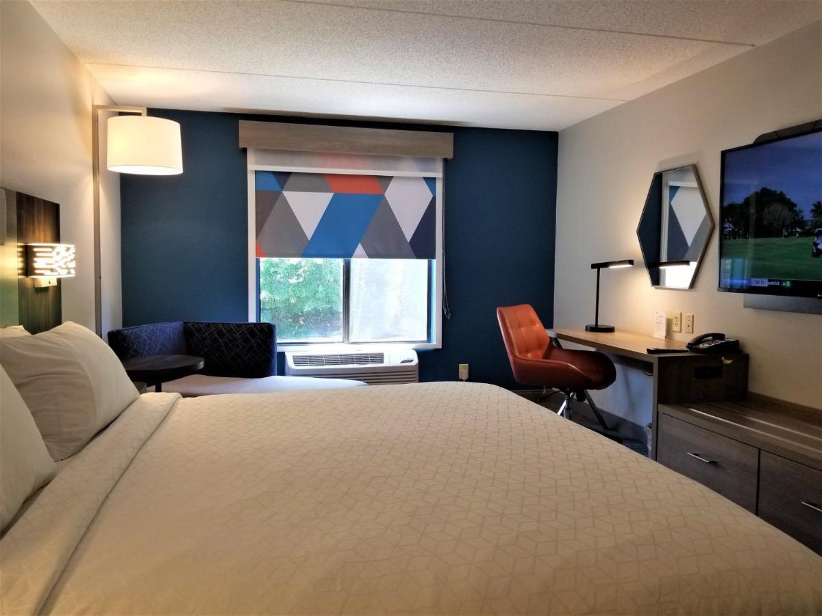 Holiday Inn Express Apex - Raleigh By Ihg Εξωτερικό φωτογραφία