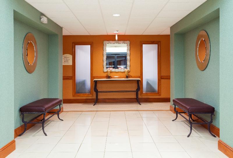 Holiday Inn Express Apex - Raleigh By Ihg Εξωτερικό φωτογραφία